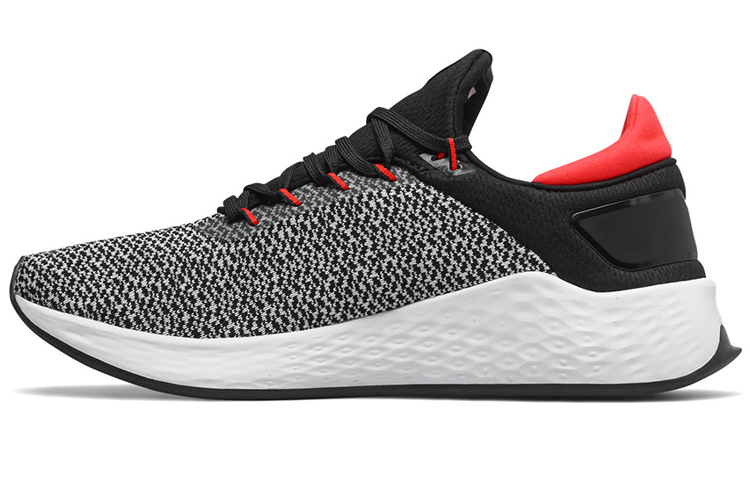 Buy 新百伦 Fresh Foam Lazr v2 D '黑白'跑鞋 MLAZRSB2