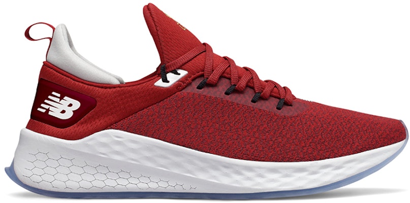 New Balance Fresh Foam LAZR v2 D-Lebar Merah MLAZRLF Order New Balance Fresh Foam LAZR v2 D-Lebar Merah MLAZRLF