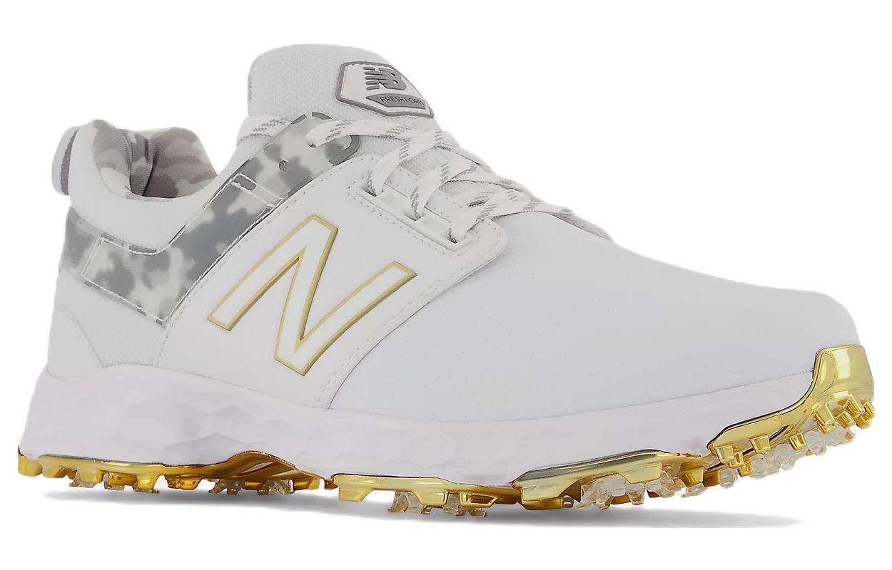 Lookbook New Balance Fresh Foam Links Pro ''Wit Goud'' NBG4001WG