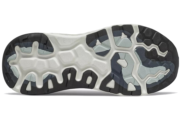 Shop New Balance Fresh Foam More v3 ''Zwart Magnet'' MMORLK3