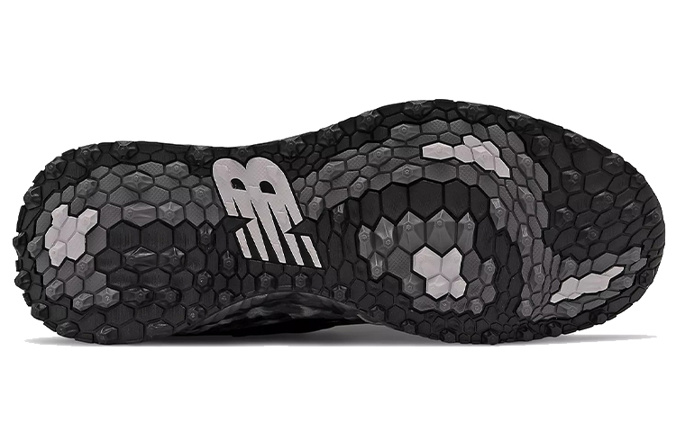 Shop 뉴발란스 프레시폼 페이스 SL '블랙 실버' MG4005BM