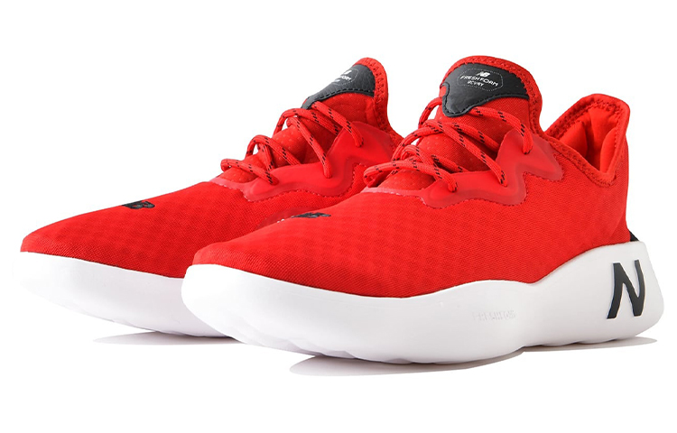Lookbook New Balance Fresh Foam Rcvry v3 ''Rood'' Sneakers RCVRYTR3
