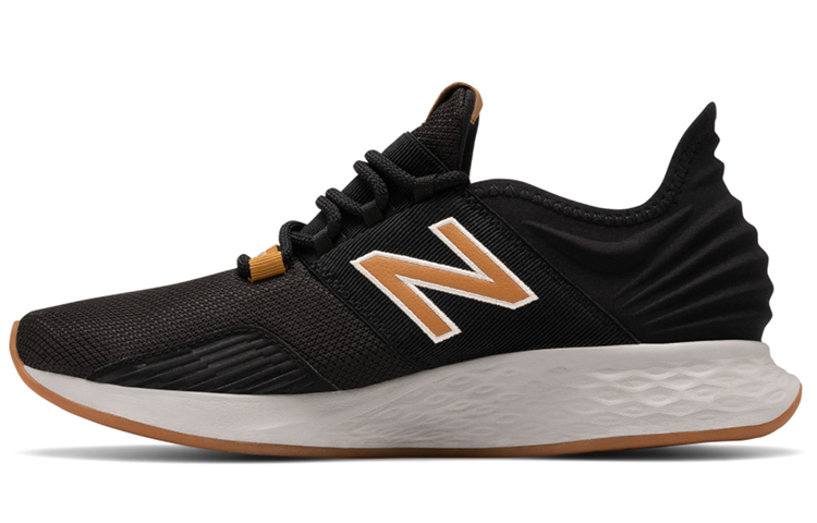 Buy 뉴발란스 프레시폼 로브 블랙 (New Balance Fresh Foam Roav Black) MROAVSBW