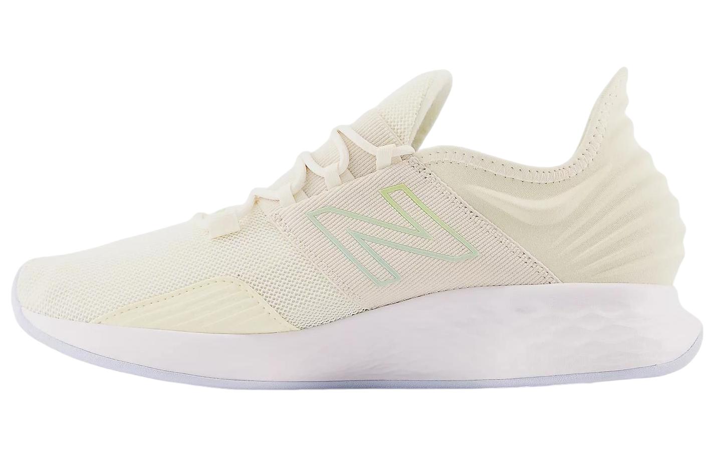 NB Fresh Foam Roav 'Cream Red'