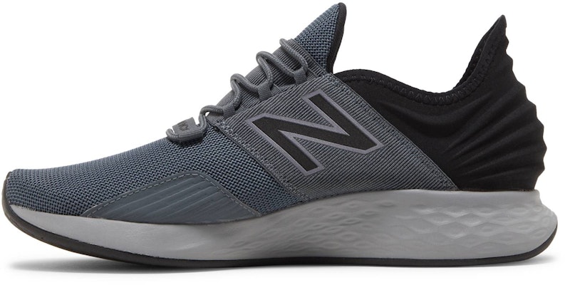 New Balance Fresh Foam Roav 'Hitam Lead' MROAVCG Lookbook New Balance Fresh Foam Roav 'Hitam Lead' MROAVCG