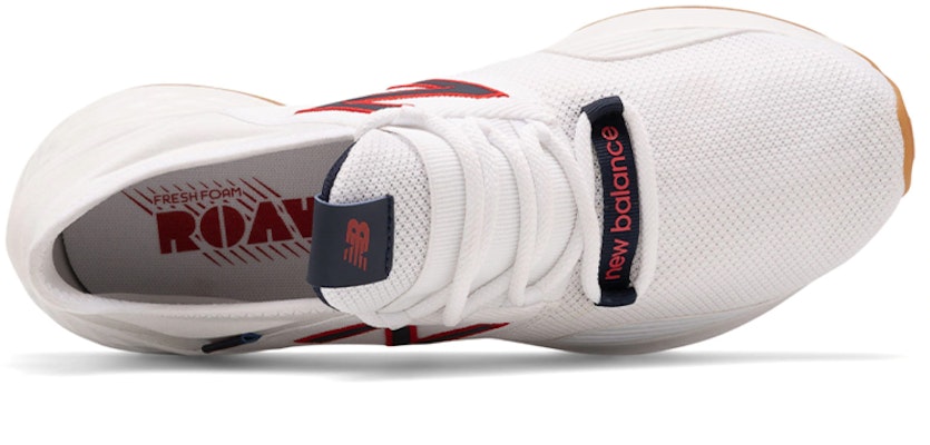 New Balance Fresh Foam Roav 'Munsell Putih' MROAVSAM Lookbook New Balance Fresh Foam Roav 'Munsell Putih' MROAVSAM