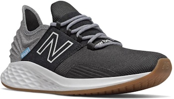 新百倫 Fresh Foam Roav 'Tee Shirt - 黑色淺鋁' MROAVTK Lookbook 新百倫 Fresh Foam Roav 'Tee Shirt - 黑色淺鋁' MROAVTK