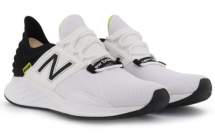 Lookbook New Balance Fresh Foam Roav D 'Blanco Negro' MROAVLW