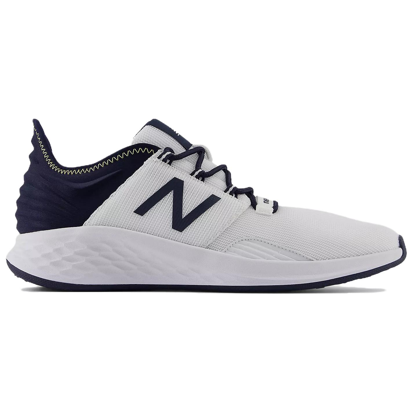 Order New Balance Fresh Foam Roav Golf ''Weiß Marineblau'' MG400WN