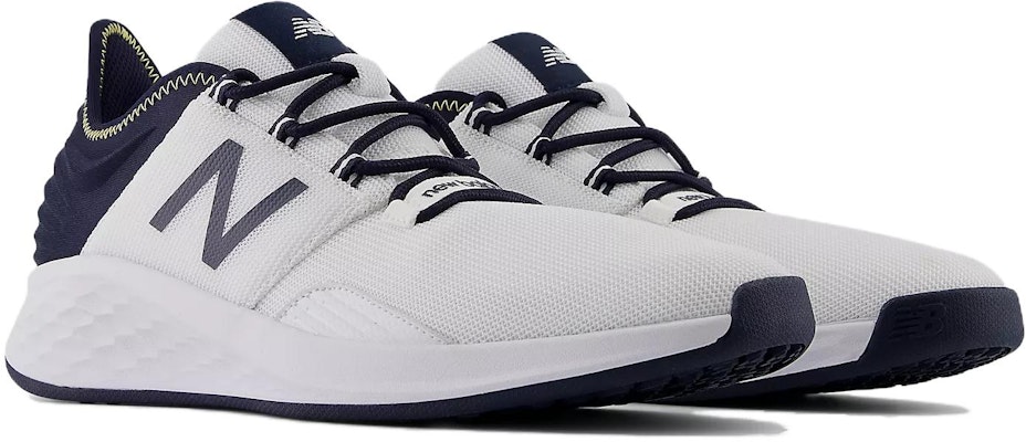New Balance Fresh Foam Roav Golf 'Blanco Azul Marino' MG400WN Lookbook New Balance Fresh Foam Roav Golf 'Blanco Azul Marino' MG400WN