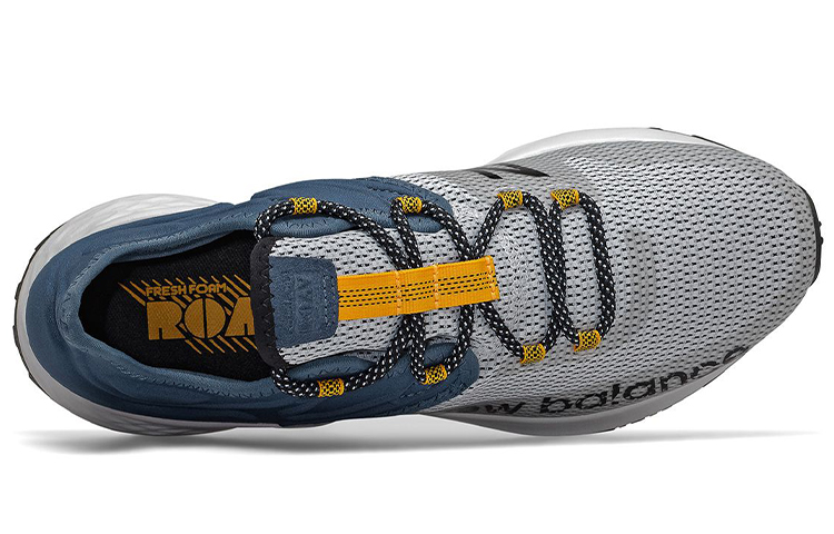 Lookbook ニューバランス フレッシュフォーム ローブ トレイル 白/青 MTROVRW