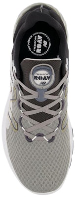 New Balance Fresh Foam Roav v2 低筒跑步鞋 黑灰色 Lookbook New Balance Fresh Foam Roav v2 低筒跑步鞋 黑灰色