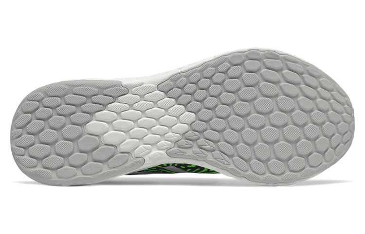 Shop New Balance NB Fresh Foam 低幫 跑步鞋 男款 螢光綠