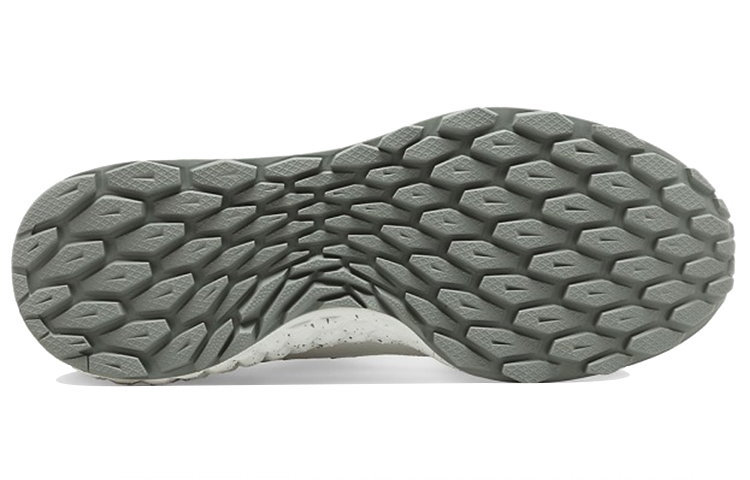 Shop 新百倫 Fresh Foam Trailbuster '白灰色' MFLTBDWT