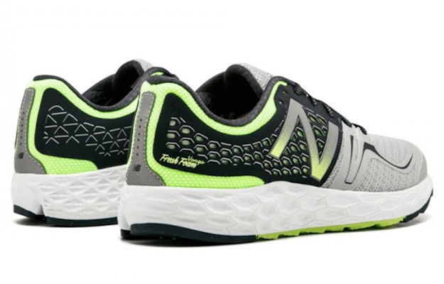 New Balance Fresh Foam Vongo 'Gris Verde' MVNGOWG Lookbook New Balance Fresh Foam Vongo 'Gris Verde' MVNGOWG