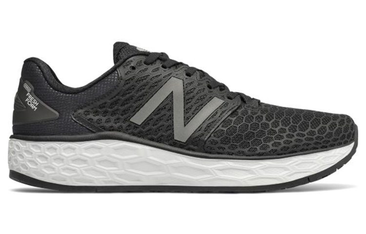 Order New Balance Fresh Foam Vongo v3 黑色版