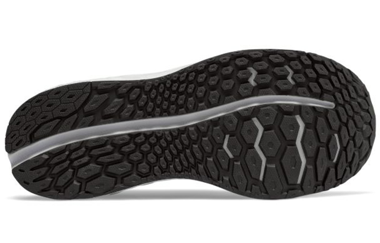 Shop New Balance Fresh Foam Vongo v3 黑色版
