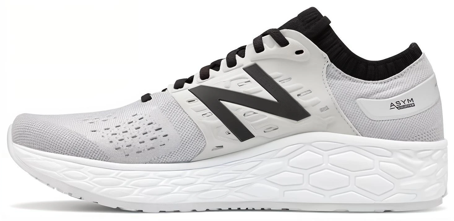 new-balance-fresh-foam-vongo-v4-grey-white-black-mvngowg-4