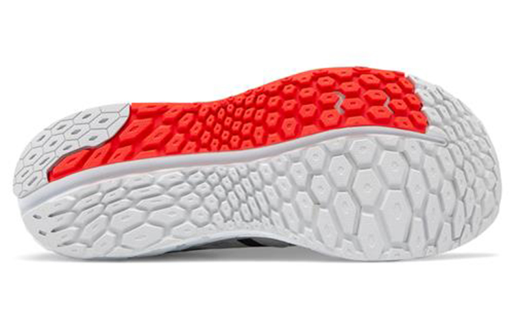 Shop 新百伦 Fresh Foam Vongo v4 '灰白黑' MVNGOWG4