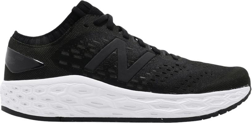 New Balance Fresh Foam Vongo Wide 'Hitam Putih' MVNGOBK42E Buy New Balance Fresh Foam Vongo Wide 'Hitam Putih' MVNGOBK42E