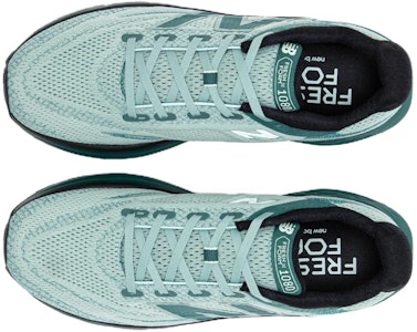 New Balance Fresh Foam X 1080v13 'Putih Hijau Tua' M1080LAA Lookbook New Balance Fresh Foam X 1080v13 'Putih Hijau Tua' M1080LAA