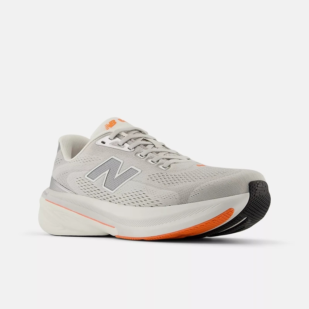 Shop New Balance Fresh Foam X 860 v15 Chaussures de Course. M8605OQ-2E
