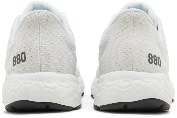 New Balance Fresh Foam X 880v13 4E Wide 'White Silver Metallic' M880W13-4E Details for New Balance Fresh Foam X 880v13 4E Wide 'White Silver Metallic' M880W13-4E