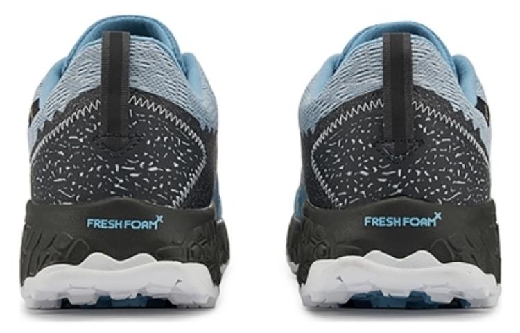 Shop 新百伦 Fresh Foam X Hierro v7 '深灰水洗蓝'运动鞋 MTHIERV7