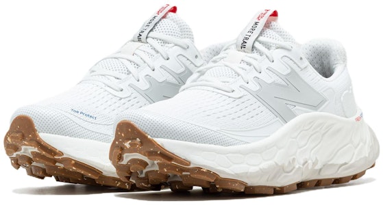 New Balance Fresh Foam X Low Running 'Putih Anti-Slip' MTMORNWT Lookbook New Balance Fresh Foam X Low Running 'Putih Anti-Slip' MTMORNWT