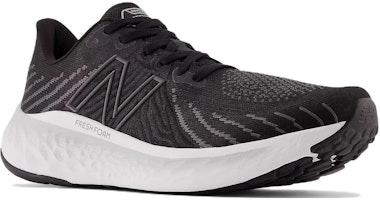 뉴발란스 프레시 폼 X 봉고 v5 '블랙 팬텀' MVNGOBS5 MVNGOBS5 Lookbook 뉴발란스 프레시 폼 X 봉고 v5 '블랙 팬텀' MVNGOBS5 MVNGOBS5