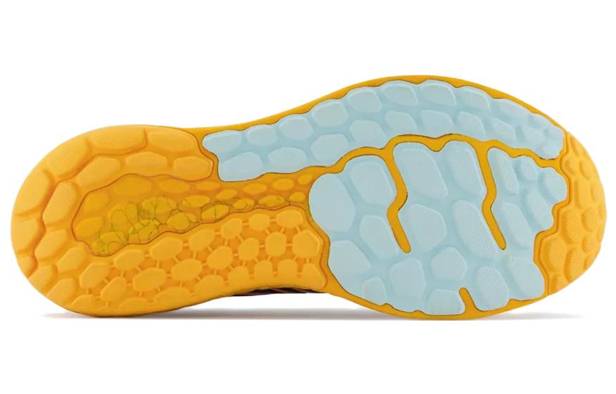 Shop 新百伦 Fresh Foam X Vongo v5 '界日活力杏' MVNGOEV5