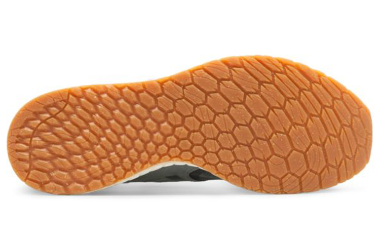 Shop New Balance Fresh Foam Zante v3 ''Grau Weiß Braun'' MZANTOG3