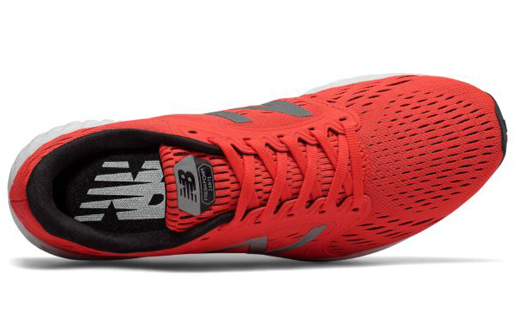 Shop New Balance Fresh Foam Zante v4 Retro Rot Sneakers MZANTHH4