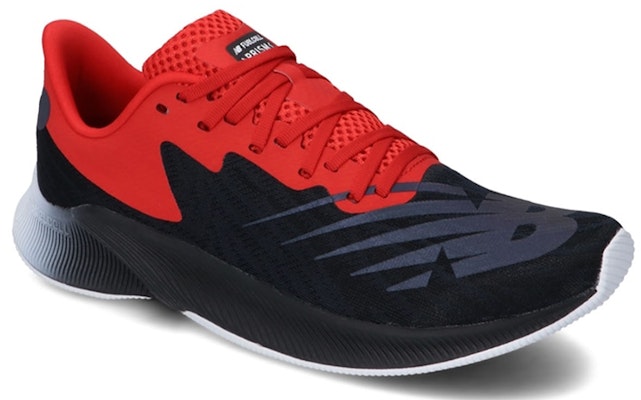 New Balance FuelCell Merah 'Hitam' MFCPZTB Lookbook New Balance FuelCell Merah 'Hitam' MFCPZTB