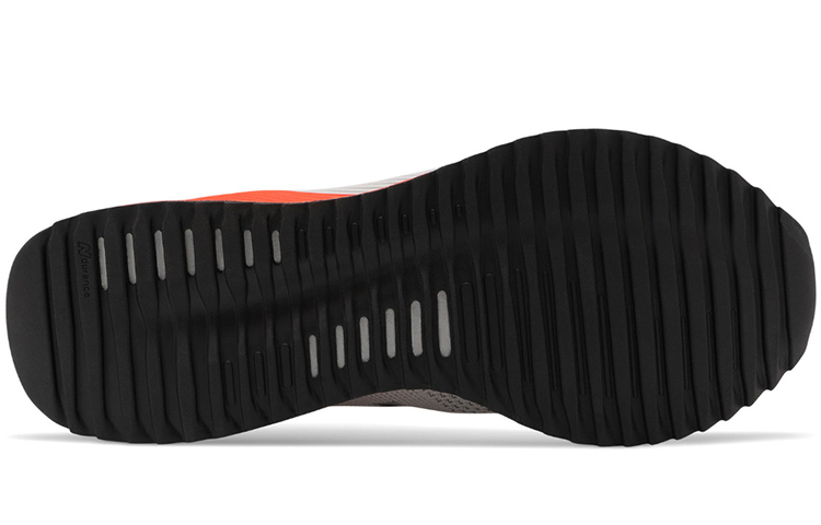 Shop New Balance FuelCell Echo D Abu-abu/Jingga MFCECCG