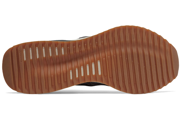 Shop New Balance FuelCell Echo Heritage 'Hitam Putih' Sneakers MFCECHP