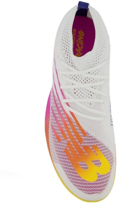 New Balance FuelCell MD-X 'Putih Aprikot Vibran' UMDELRE2 Shop New Balance FuelCell MD-X 'Putih Aprikot Vibran' UMDELRE2