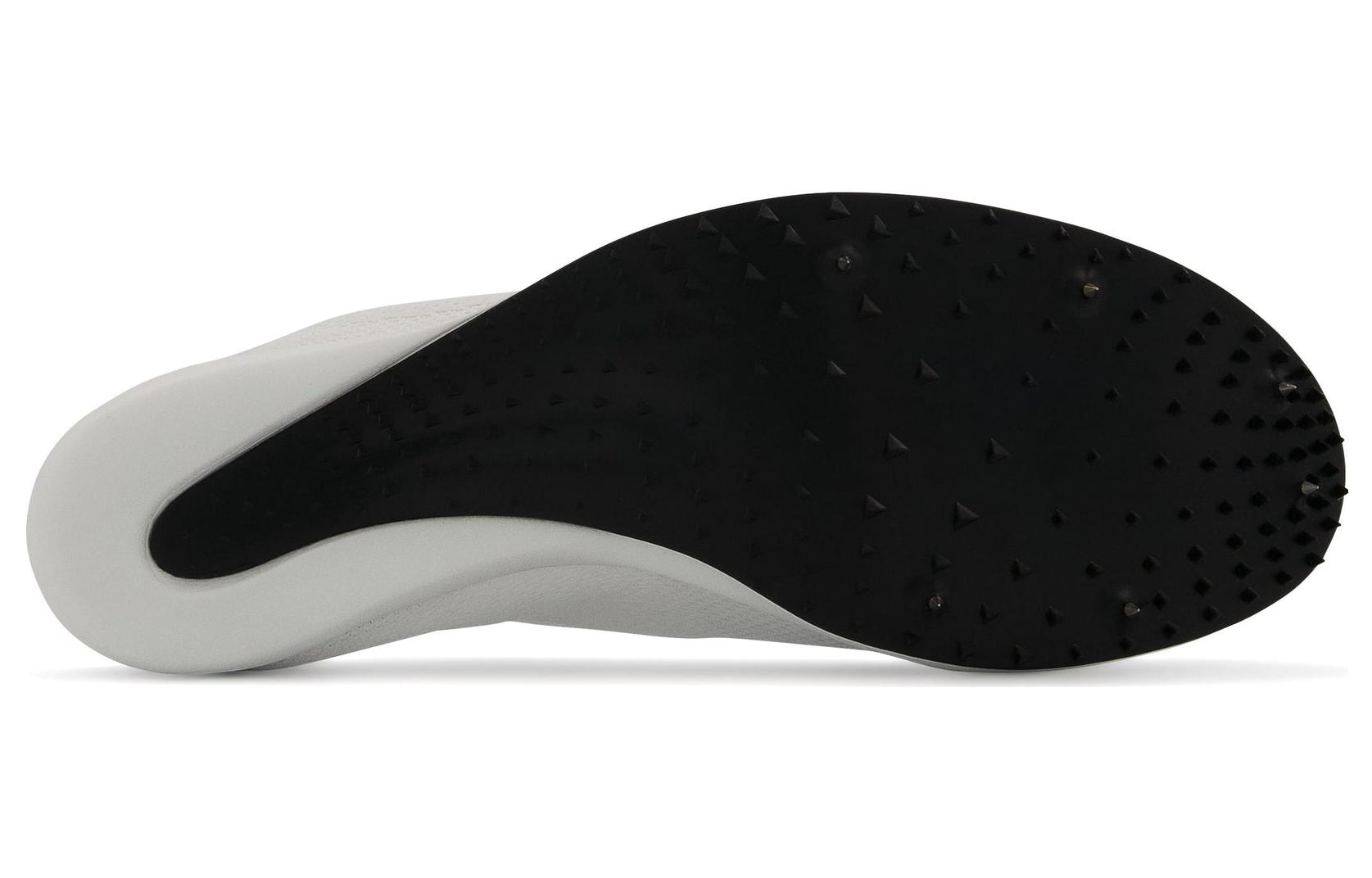 Shop New Balance NB FuelCell MDX 減震防滑 低筒 跑步鞋 男女皆適 白黑