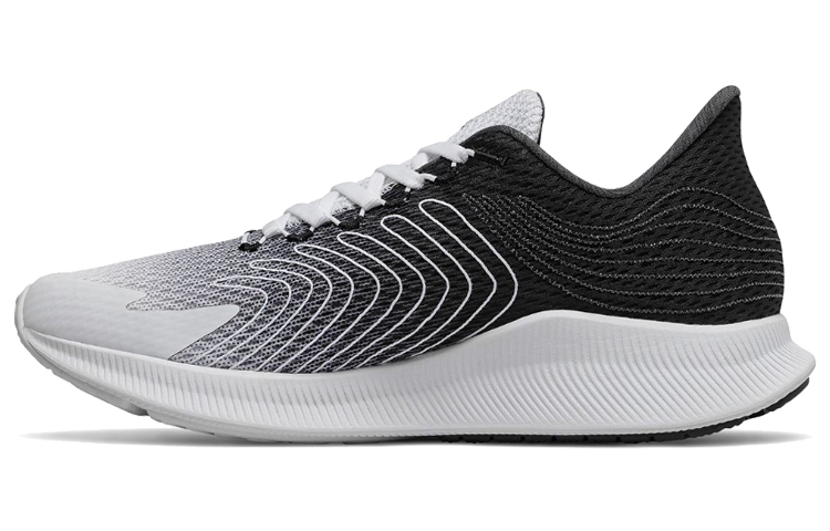 Buy ニューバランス FuelCell Propel "ホワイト" MFCPRCH