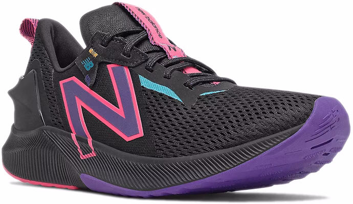 New Balance FuelCell Propel Rmx v2 Hitam/Ungu MPRMXLM2 Lookbook New Balance FuelCell Propel Rmx v2 Hitam/Ungu MPRMXLM2