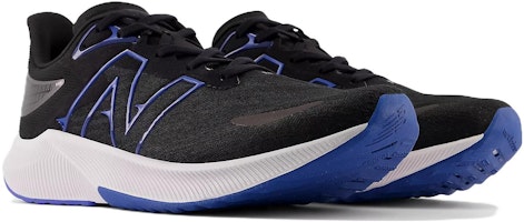 New Balance FuelCell Propel v3 舒適透氣跑步鞋 黑藍 Lookbook New Balance FuelCell Propel v3 舒適透氣跑步鞋 黑藍