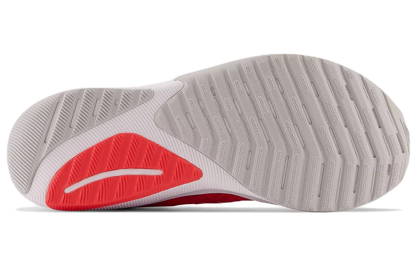 Shop ニューバランス FuelCell Propel V3 レッド MFCPRCR3