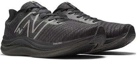 新百伦 FuelCell Propel v4 '黑色港口灰' MFCPRCZ4 Lookbook 新百伦 FuelCell Propel v4 '黑色港口灰' MFCPRCZ4