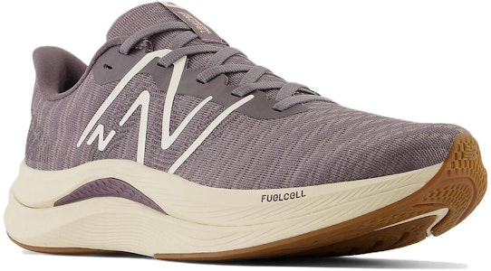 紐巴倫 FuelCell Propel v4 '復古靛藍骨白' MFCPRSC4 Lookbook 紐巴倫 FuelCell Propel v4 '復古靛藍骨白' MFCPRSC4