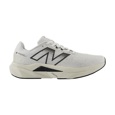 NB FuelCell Propel v5 2E Wide 'White Black Cement'
