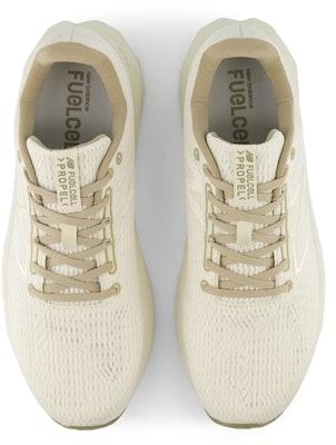 New Balance FuelCell Propel v5 HL5 Lookbook New Balance FuelCell Propel v5 HL5