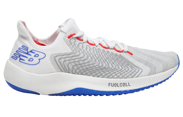 Lookbook New Balance NB FuelCell Rebel 低筒 跑步鞋 男女皆宜 白色