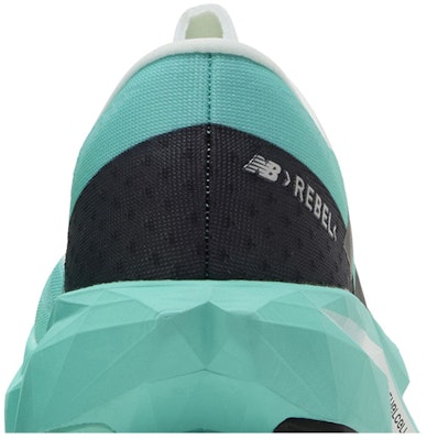 New Balance FuelCell Rebel v4 'Cyber Jade' Lelaki/Wanita MFCXCT4 1