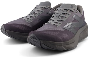 New Balance Fuelcell Rebel v4 'Abu-abu' MFCXLG4-D Purchase New Balance Fuelcell Rebel v4 'Abu-abu' MFCXLG4-D