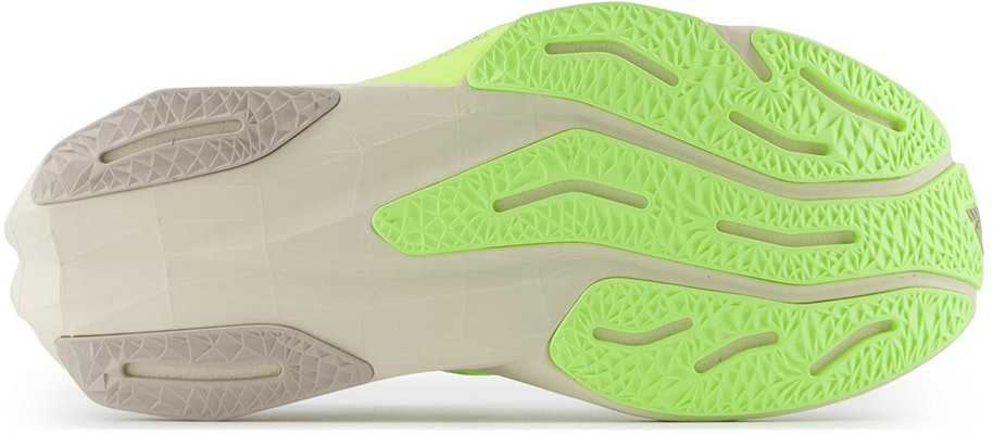 New Balance FuelCell Rebel v4 'Moonrock Lime Kilau Peluntur' MFCXLUM Sizing New Balance FuelCell Rebel v4 'Moonrock Lime Kilau Peluntur' MFCXLUM